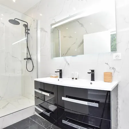 Authentic - 1br-6p - Saint-fargeau Apartment *
